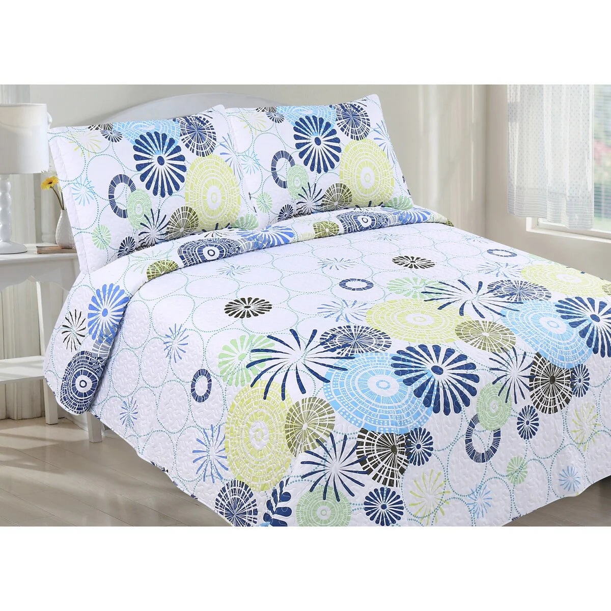 Rachel Oversized Geometric Floral Quilt Set