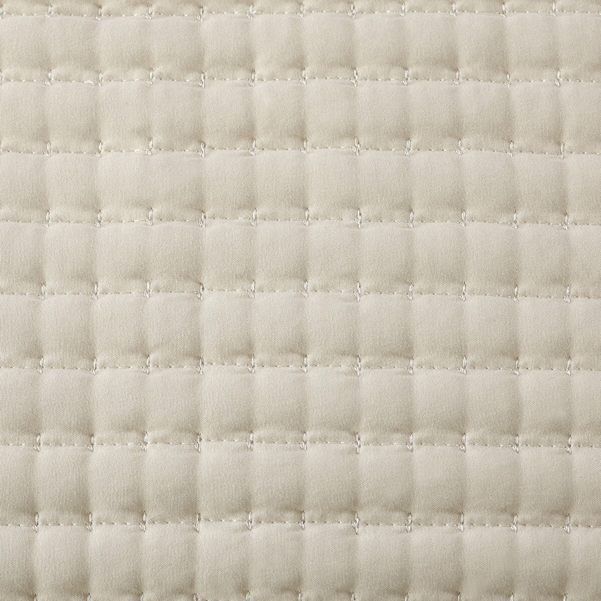 Nanshing Cassidy 7 Piece Solid Color Waffle Quilt Set