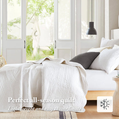 Madison Park Marino 3 Piece Reversible Scalloped Edge Quilt Set