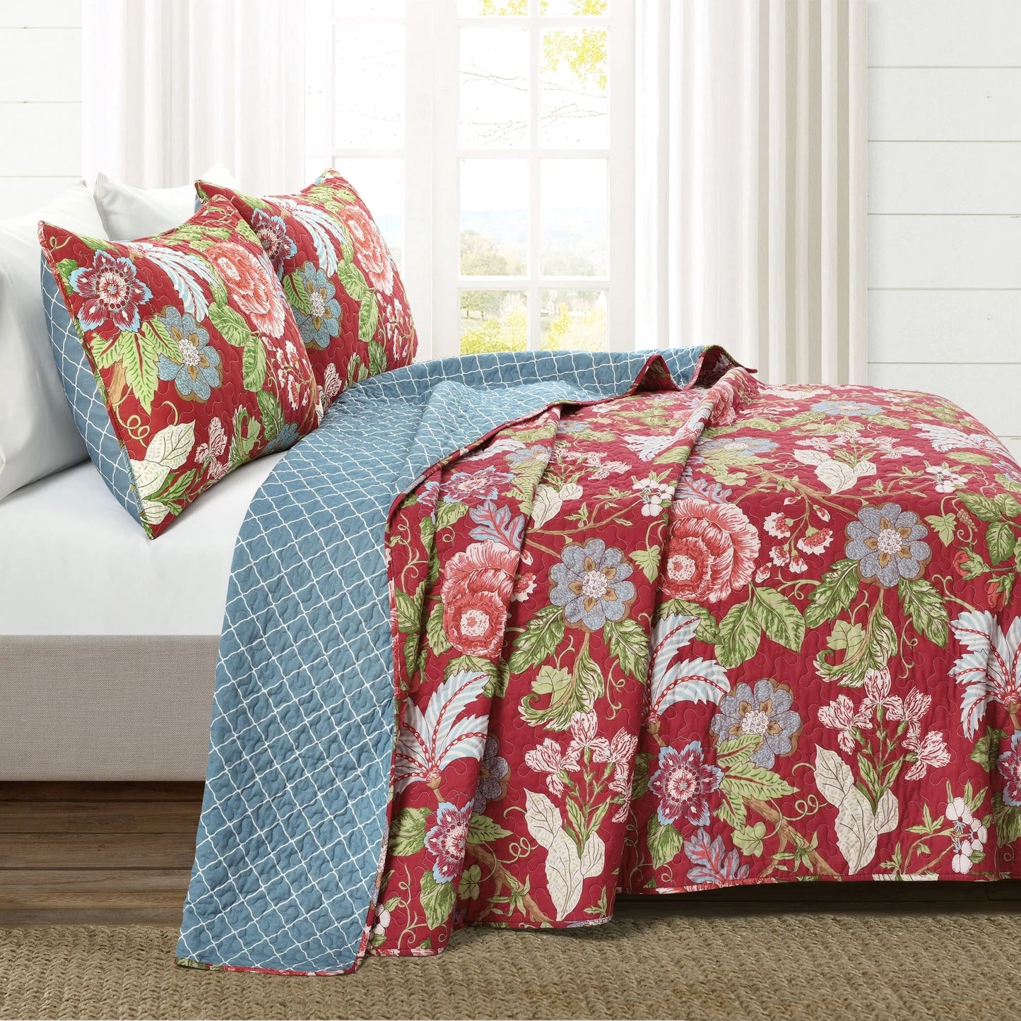 The Curated Nomad Chorro 3-piece Quilt Set