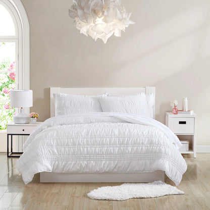 Poppy & Fritz Scrunch Stripe Quilt Set