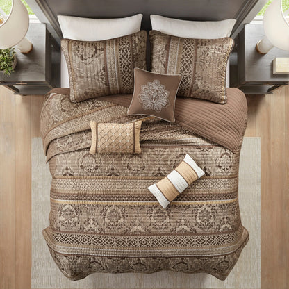 Madison Park Venetian 6 Piece Jacquard Quilt Set with Throw Pillows