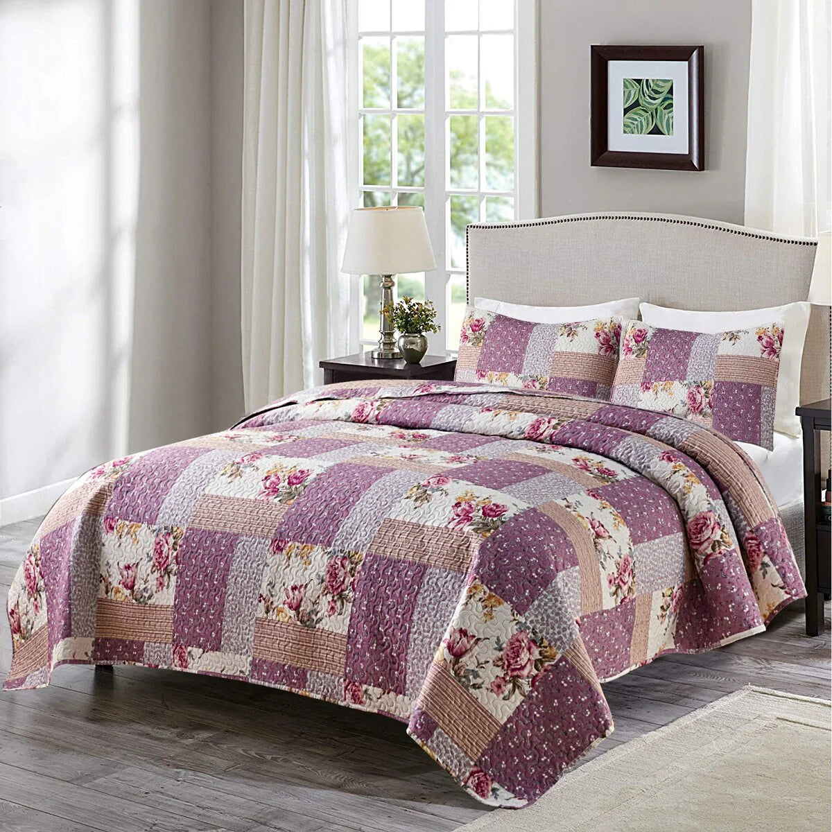 3 Piece Retro Printed Reversible Quilt Set