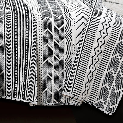 Lush Decor Hygge Geometric Pattern 3-piece Quilt Set