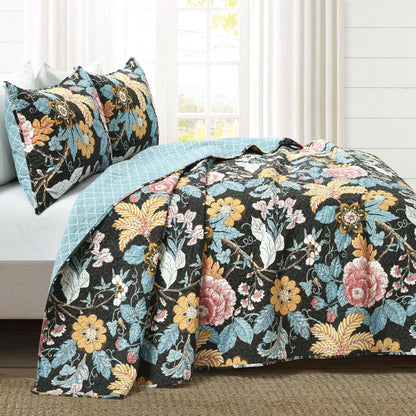 The Curated Nomad Chorro 3-piece Quilt Set