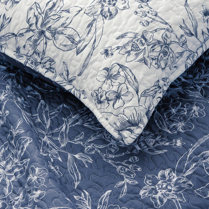 Wonderful Sophia Lightweight Floral Quilt Set