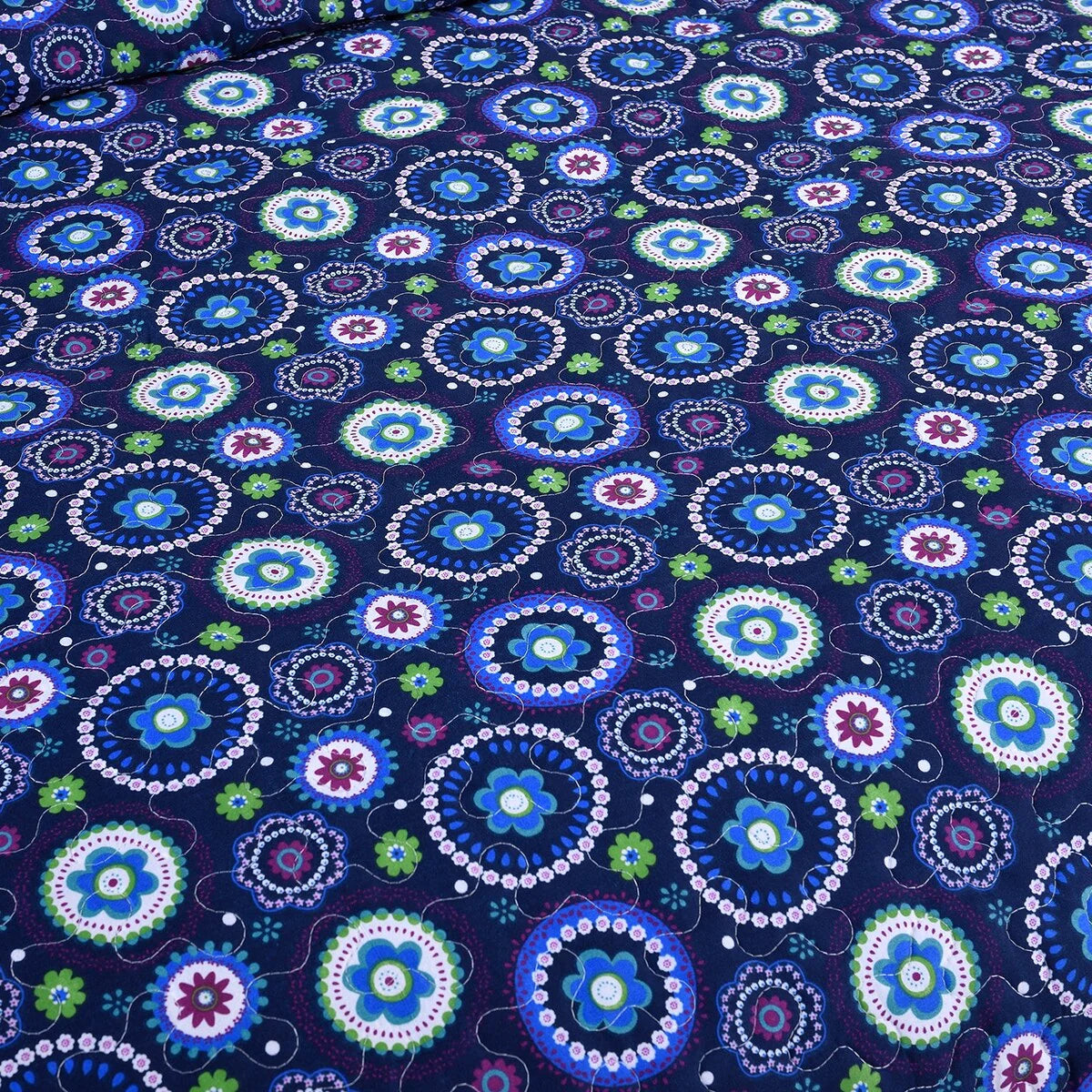 3 Piece Retro Printed Reversible Quilt Set