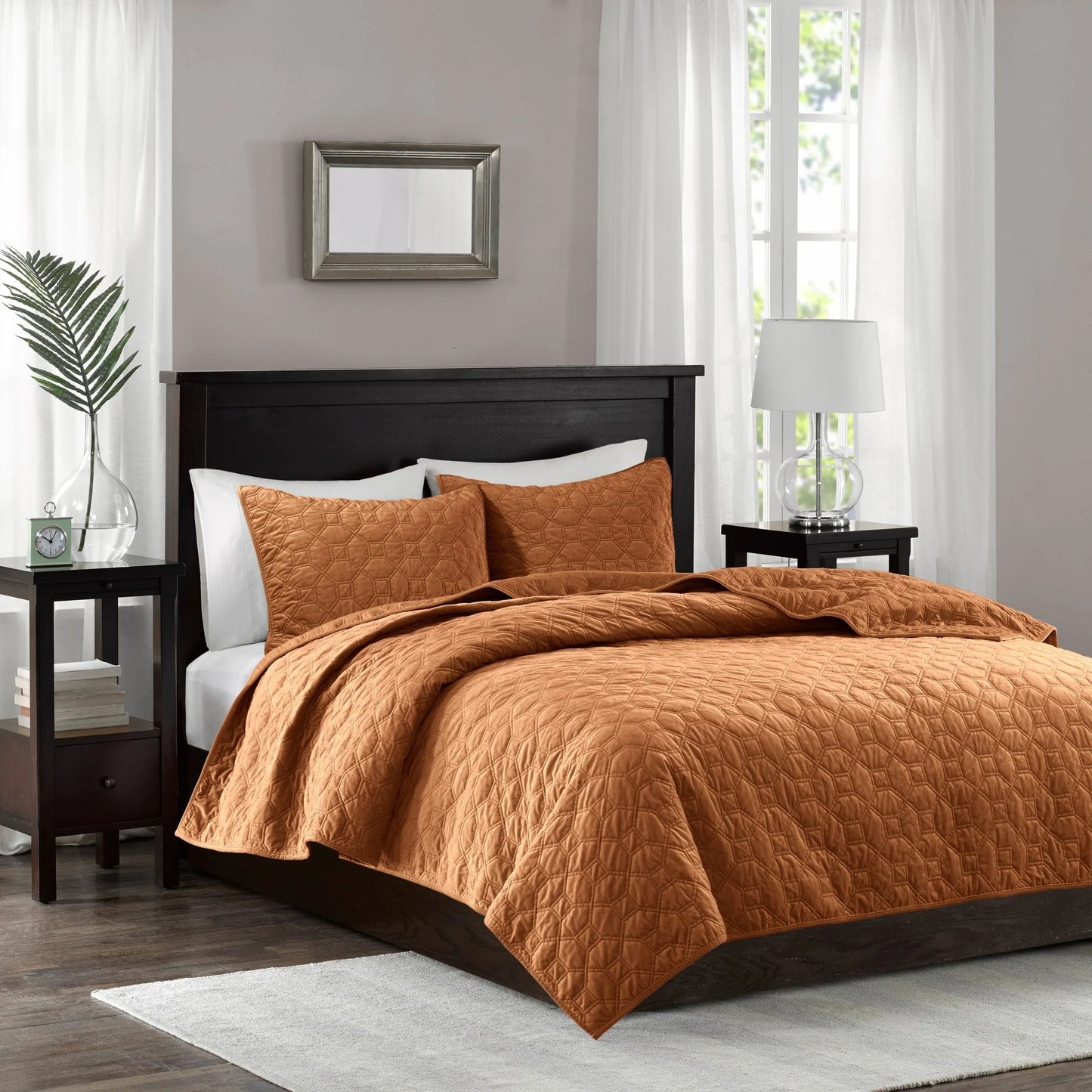 Madison Park Emery 3 Piece Velvet Quilt Set