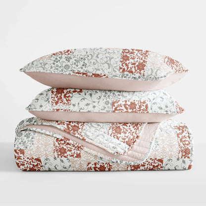 Becky Cameron All Season 3 Piece Scrolled Patchwork Reversible Quilt Set with Shams