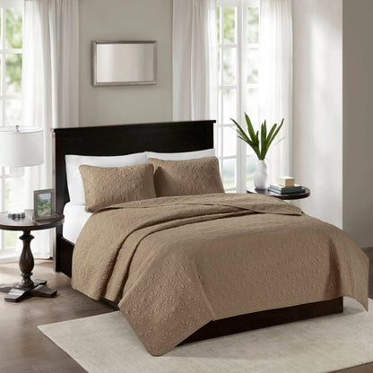 Madison Park Mansfield Reversible Quilt Set