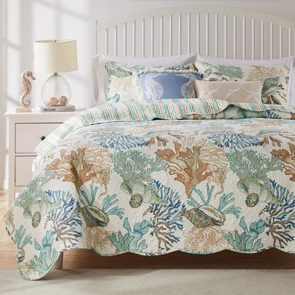 Greenland Home Fashions Atlantis Jade Reversible Quilt Set