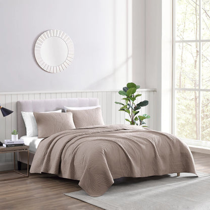 Brielle Home Stream Quilt Set