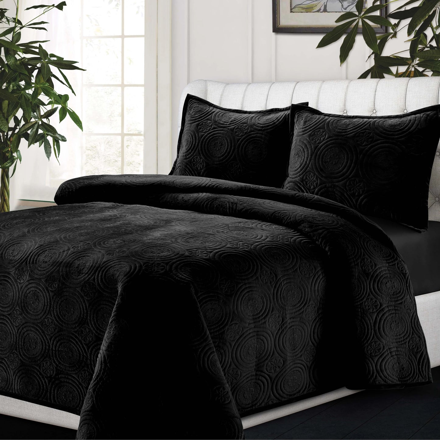 Capri Medallion Velvet Oversized Solid Quilt Set
