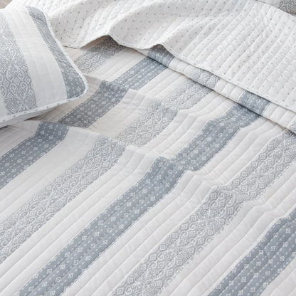 Premium Patterned Stripe Design Microfiber Quilt Set With Shams