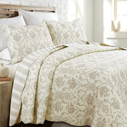 Gracewood Hollow Mekuli French Medallion 3-piece Quilt Bedding Set