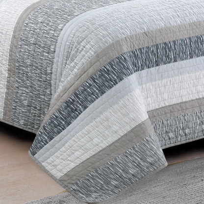 Estate Collection Delray Striped Quilt Set