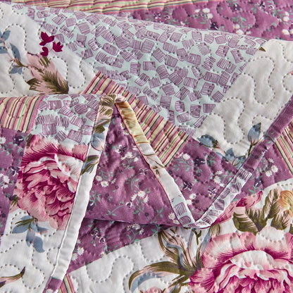 3 Piece Retro Printed Reversible Quilt Set