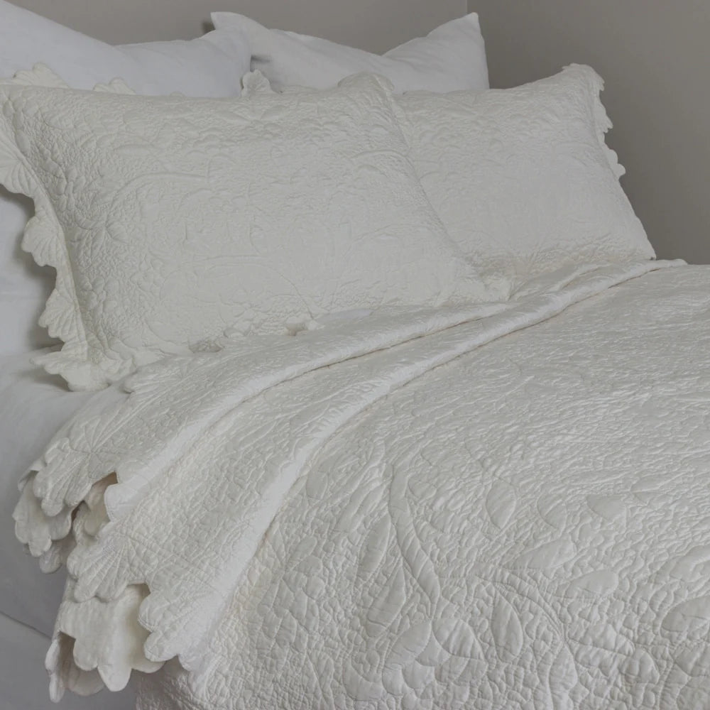 Adeline Floral Quilt