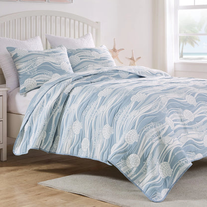 Greenland Home Coastal Paradise Jacquard Woven Reversible Matelassé Coverlet Set