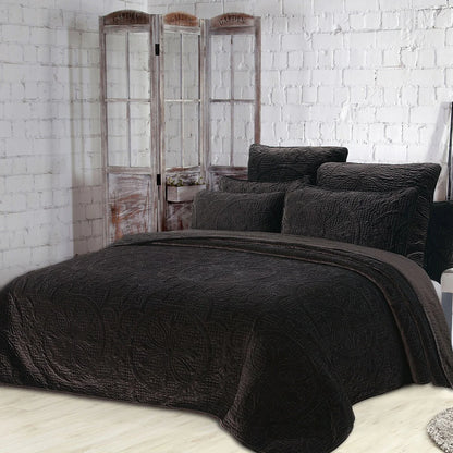 Estate Collection Joanna Velvet Quilt Set