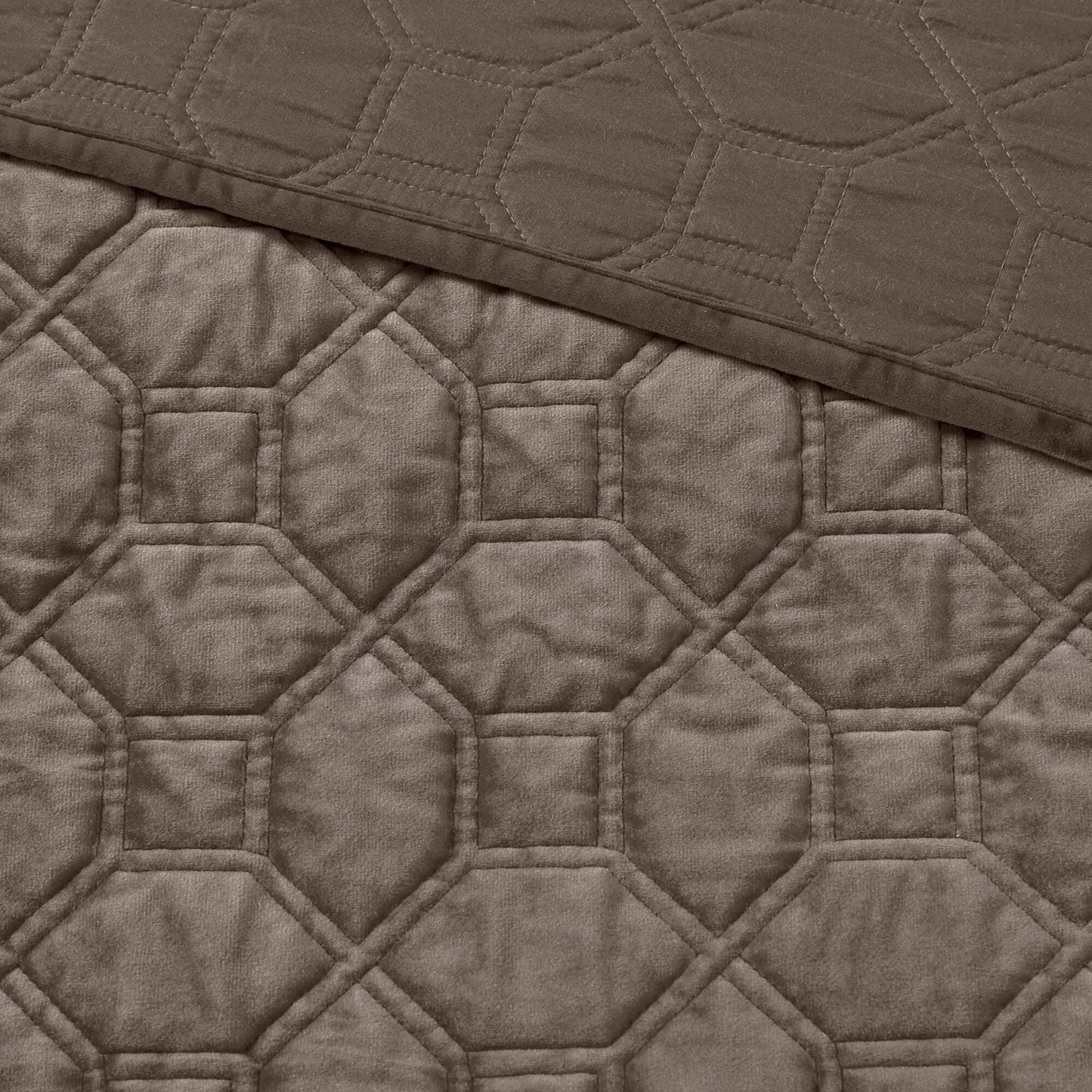 Madison Park Emery 3 Piece Velvet Quilt Set