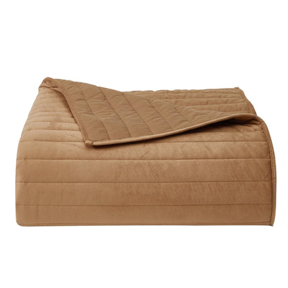 Valencia Quilt Set