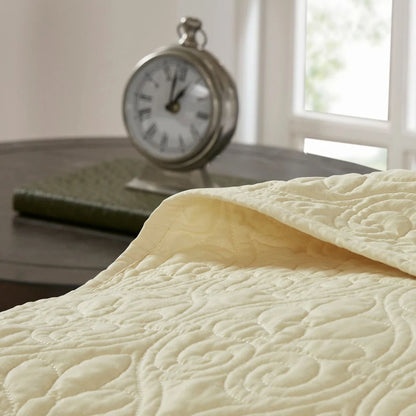 Madison Park Mansfield Reversible Quilt Set