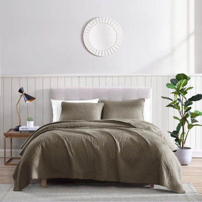 Brielle Home Stream Quilt Set