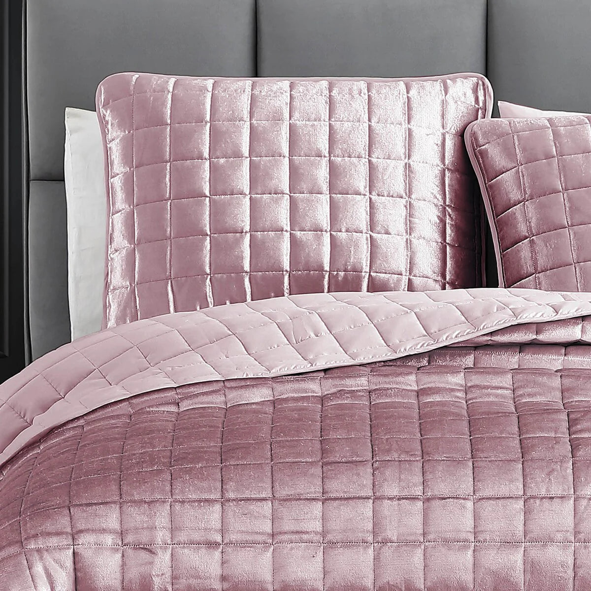 Riverbrook Home Lyndon 3-Piece Quilt Set