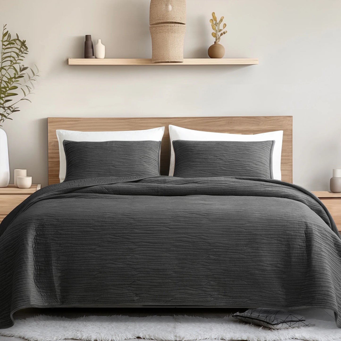 Wonderful Velvet 3 Piece Quilt Set