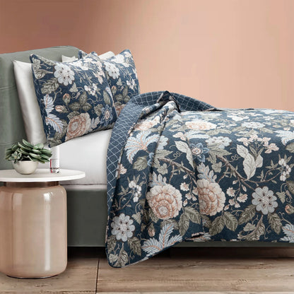 The Curated Nomad Chorro 3-piece Quilt Set