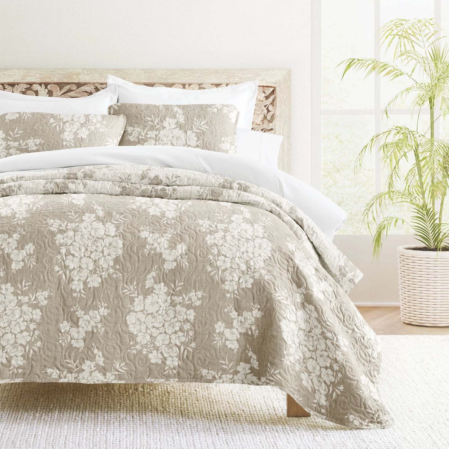 Becky Cameron All Season 3 Piece Distressed Bouquet Reversible Quilt Set