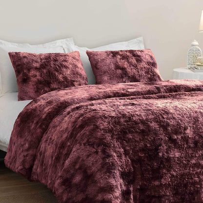 Wonderful Velvet 3 Piece Quilt Set