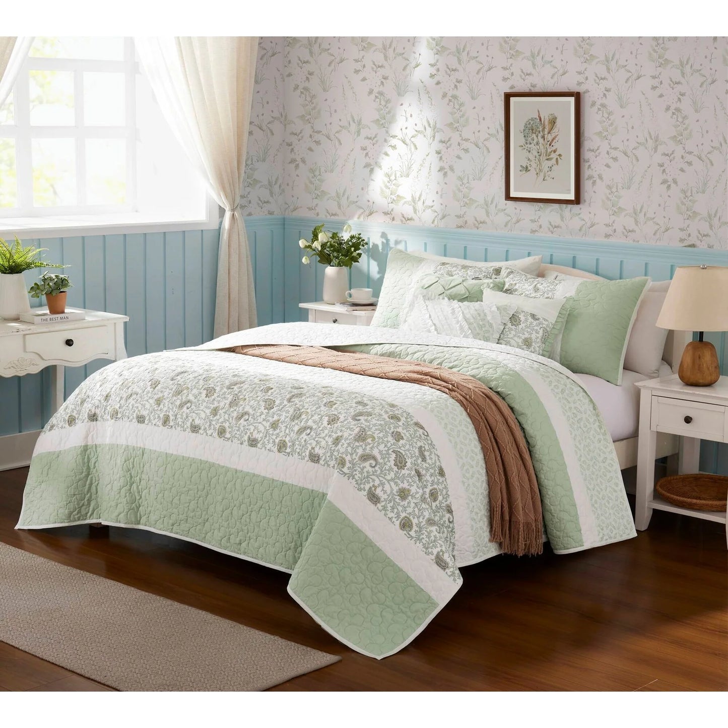 Madison Park Vanessa 6 Piece Cotton Percale Quilt Set with Throw Pillows