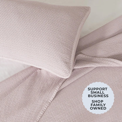 Linery & Co. Soft Stonewashed Stitched Lightweight Quilt Set