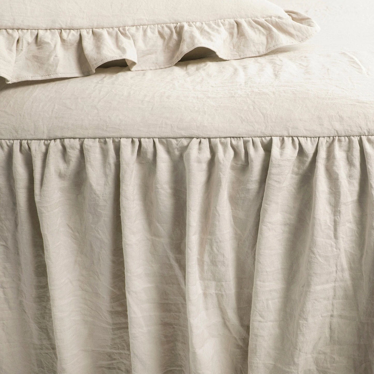 Lush Decor Ruffle Skirt Bedspread Set