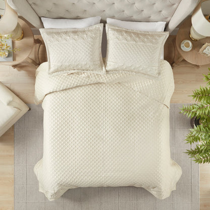Croscill Versailles 3 Piece Quilt Set
