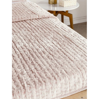Dimitry 100% Rayon Velvet Quilt by Kosas Home