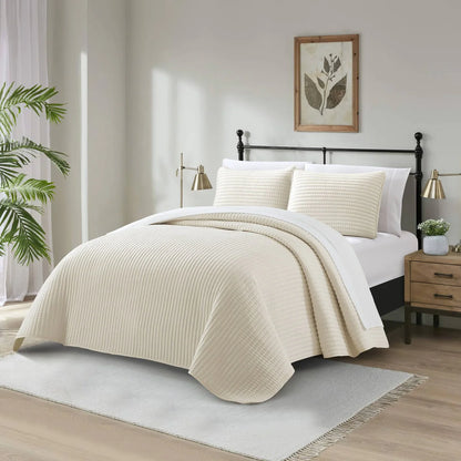 Nanshing Cassidy 7 Piece Solid Color Waffle Quilt Set