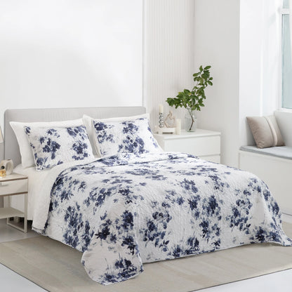 Wonderful Sophia Lightweight Floral Quilt Set