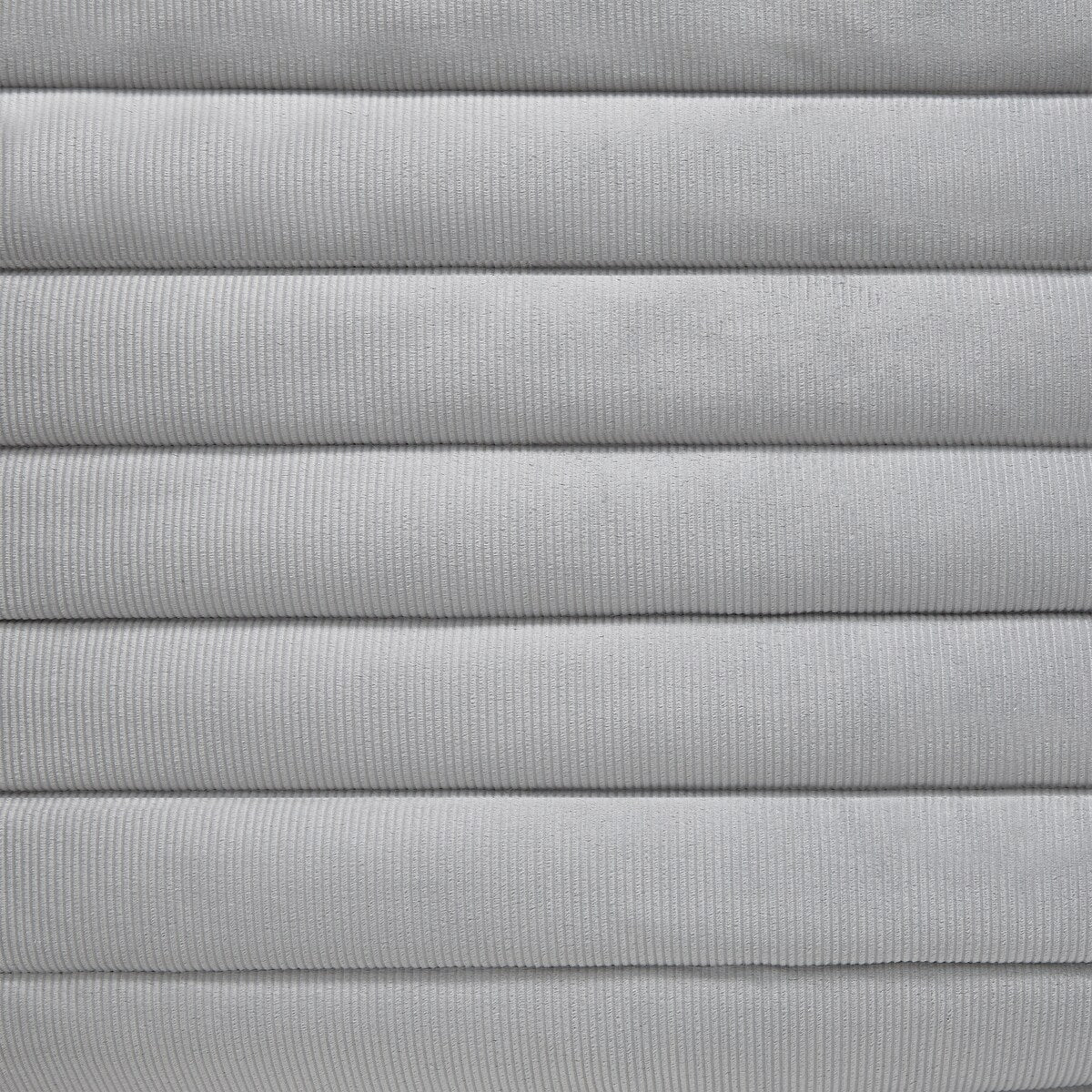 Valencia Quilt Set