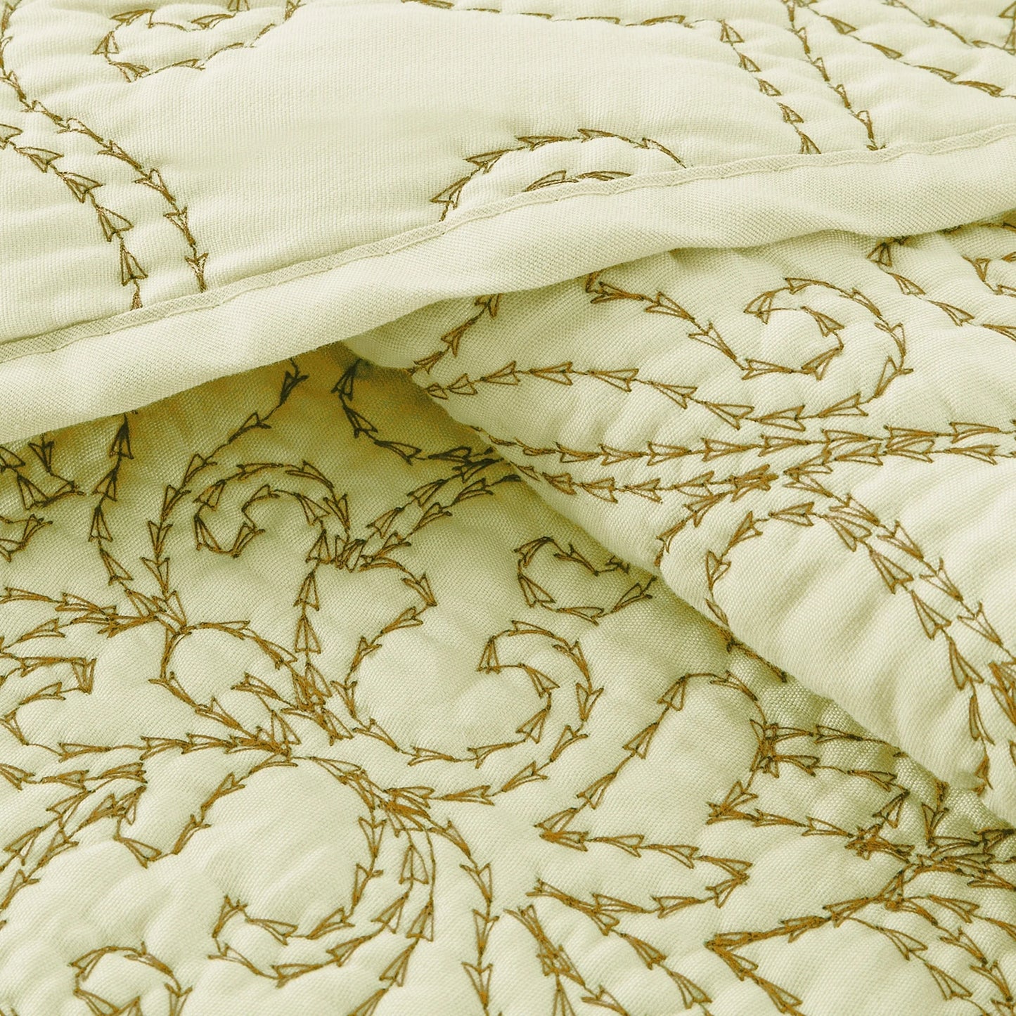 Serenta Damask Oversized 4-piece Bedspread Set