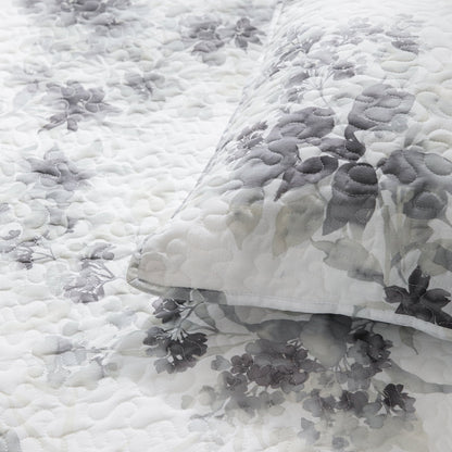Wonderful Sophia Lightweight Floral Quilt Set