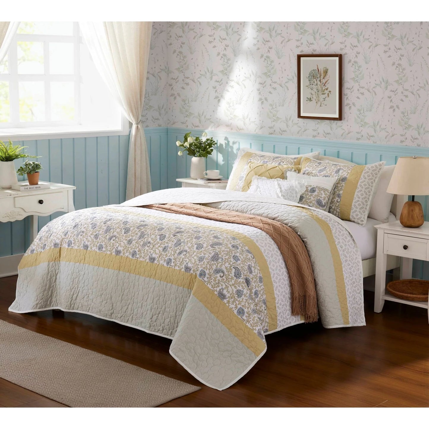 Madison Park Vanessa 6 Piece Cotton Percale Quilt Set with Throw Pillows