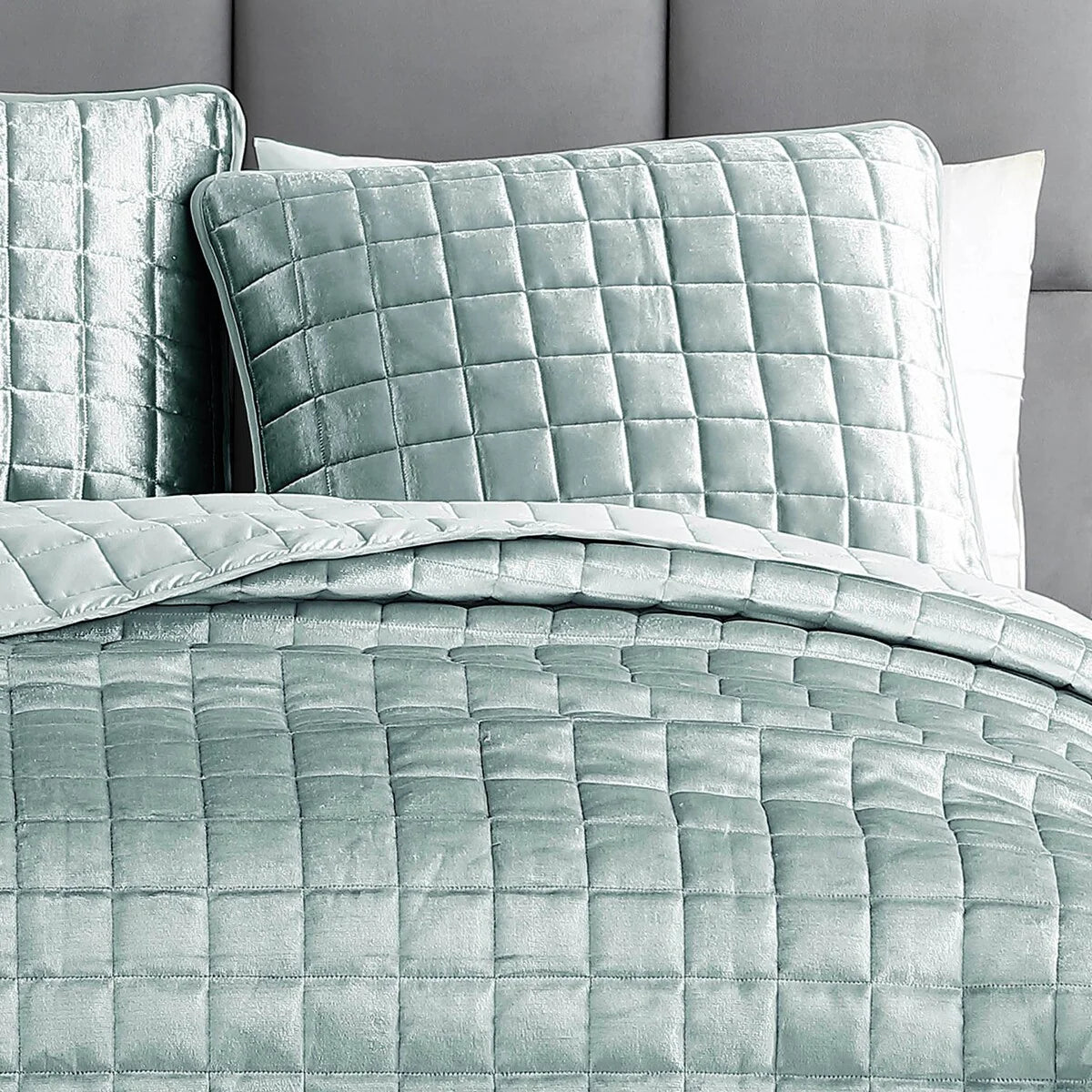 Riverbrook Home Lyndon 3-Piece Quilt Set