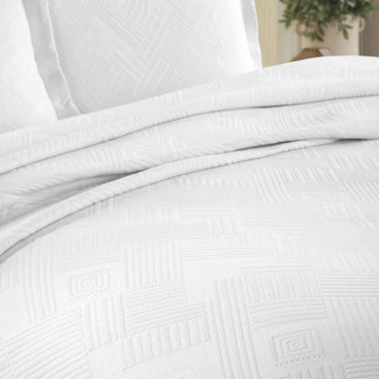 Superior Geometric Fret Cotton Decorative Bedspread Set