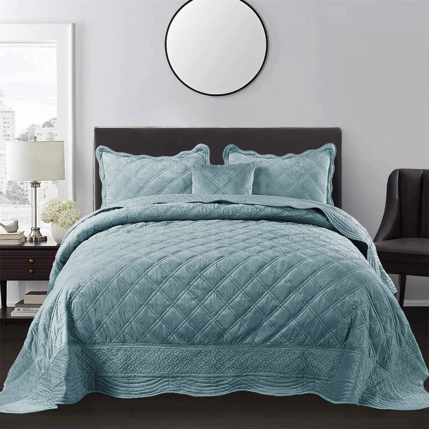Serenta Supersoft Microplush Quilted 4 Pieces Bedspread Coverlet Set