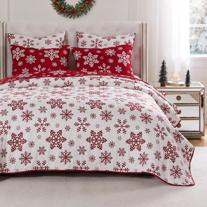 Greenland Home Novelty Holiday Reversible Matelassé Coverlet Set