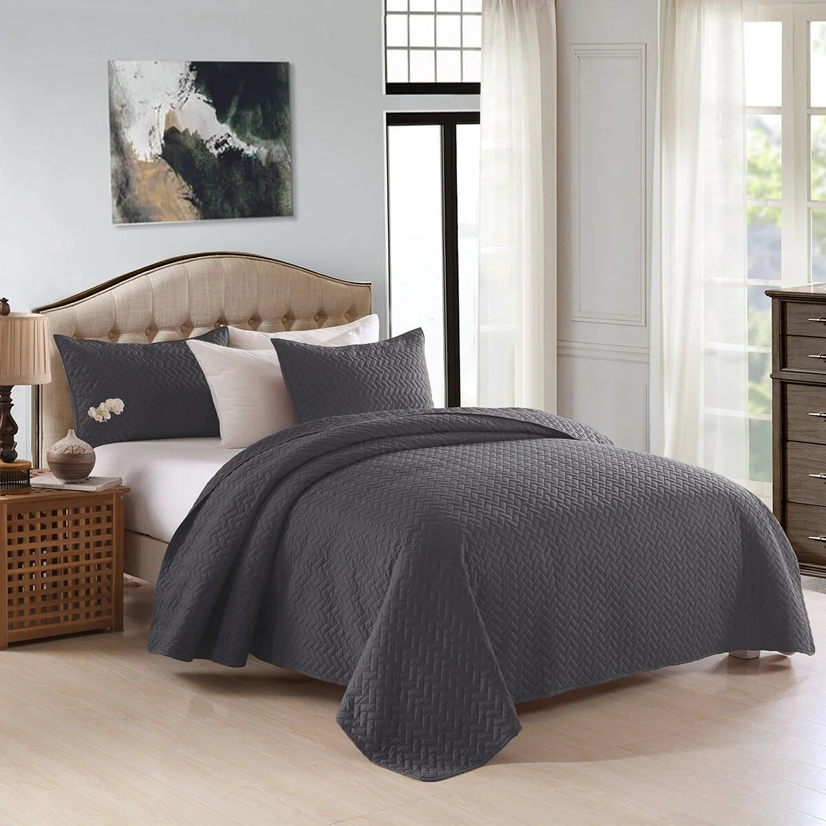 Ultrasonic Reversible 3-Piece Quilt Set with Pillow Shams