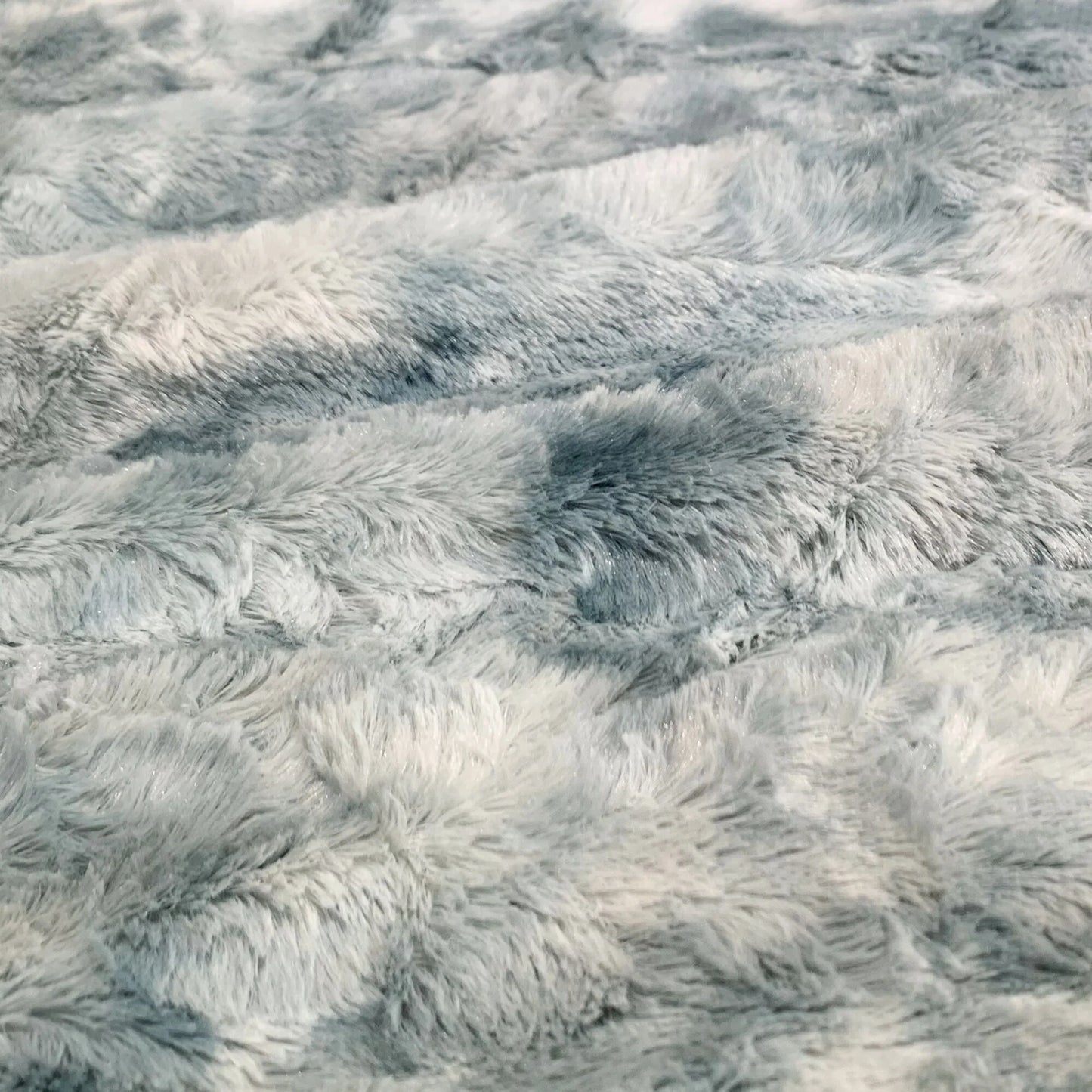Wonderful Velvet 3 Piece Quilt Set